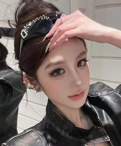 ViViDAY（ビビデー）の「ストーンサングラス（サングラス・レディース・ブラック・FREE）」の6枚目の写真