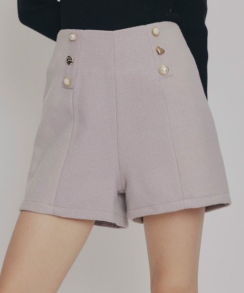 REDYAZEL(レディアゼル)の「ハイウエストマルチボタンショートパンツ(その他パンツ・レディース・ライトグレー/ブラック/オフホワイト・MEDIUM/SMALL)」の3枚目の写真