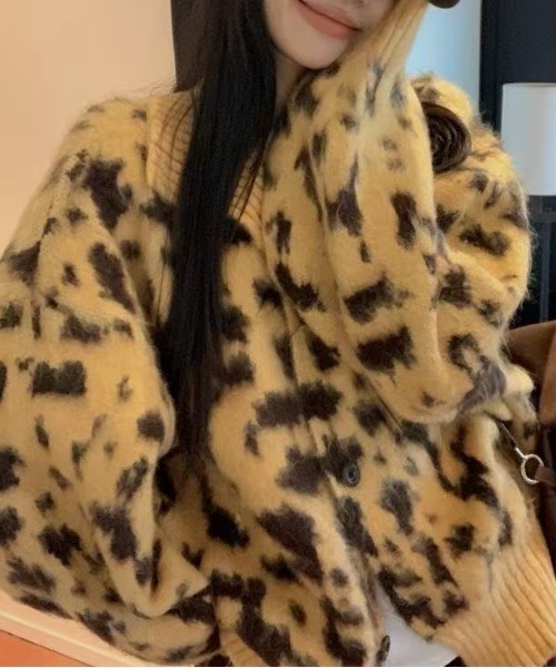 セール】レオパート柄ジップニットセーター（ニット/セーター）｜Achic