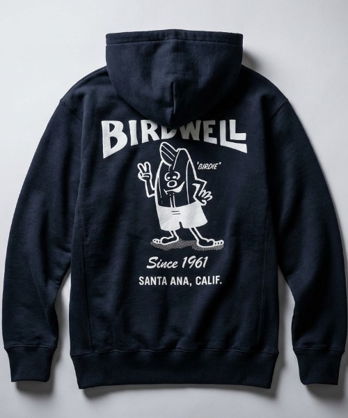 BIRDWELL(バードウェル)の「【BIRDWELL/バードウェル】61 HOODIE-JP 日本別注 ブランドロゴ バックプリント パーカー フーディー(パーカー・メンズ・ヘザーグレー/ブラック/ネイビー・LARGE/X-LARGE/MEDIUM)」の1枚目の写真