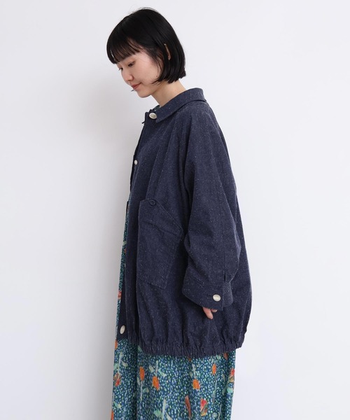 l'atelier du savon（アトリエドサボン）の「ブルゾンみたいなきもちのデニムステンコート（その他アウター・レディース・ネイビー・FREE）」の4枚目の写真