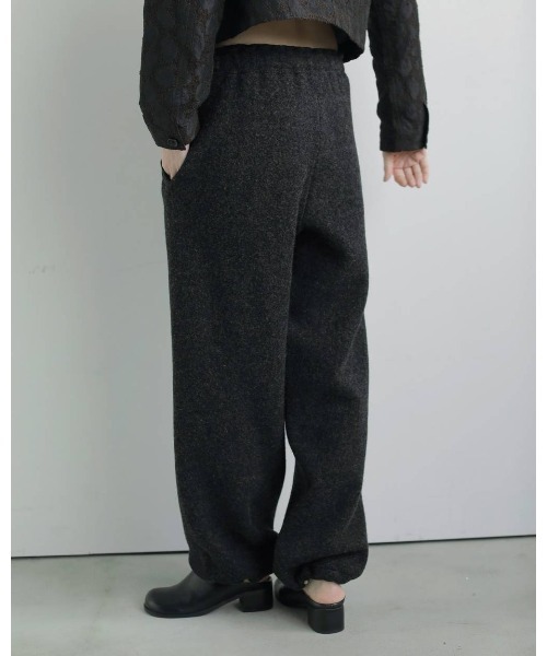 anuke（アンヌーク）の「Wool Drawstring Pants（デニムパンツ・レディース・グレー/チャコールグレー・36inch/38inch）」の5枚目の写真