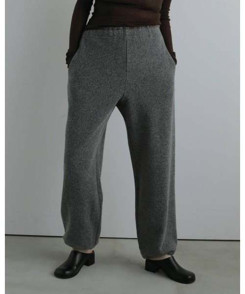 anuke（アンヌーク）の「Wool Drawstring Pants（デニムパンツ・レディース・グレー/チャコールグレー・36inch/38inch）」の6枚目の写真