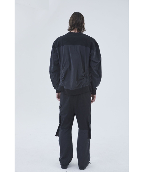BMUETTE(ビムウィエ)の「トラックスウェットシャツ(スウェット・メンズ・ブラック・SMALL/MEDIUM)」の2枚目の写真
