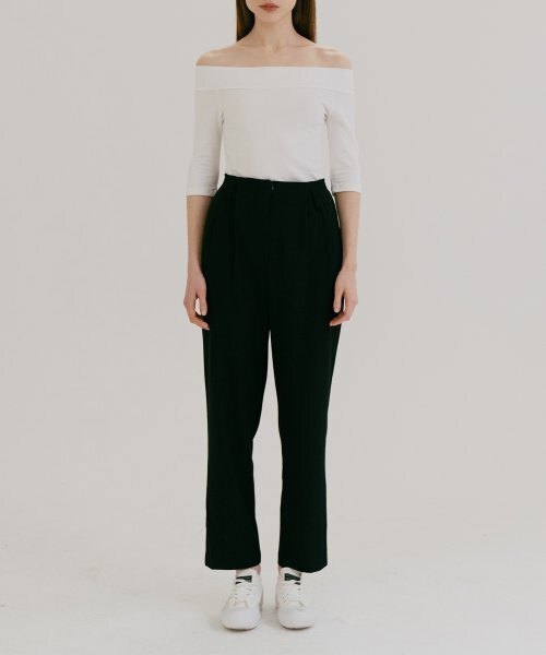 320SHOWROOM(320ショールーム)の「SOFT SEMI TAPERED SPAN SLACKS DARK NAVY(スラックス・レディース・その他・SMALL/MEDIUM)」の1枚目の写真