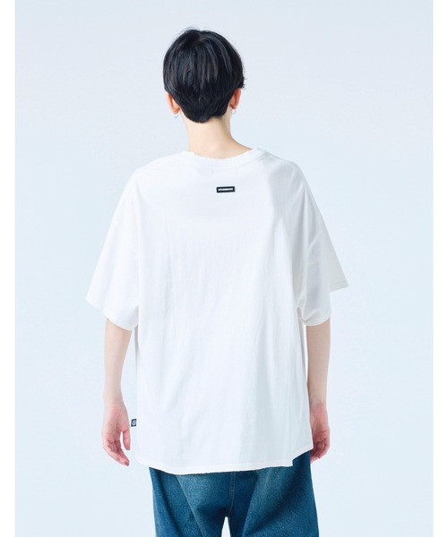 Little sunny bite(リトルサニーバイト)の「【8】【it】【Little sunny bite】stranger things x little sunny bite photo big tee(Tシャツ/カットソー・レディース・ブラック/ブルー/ホワイト・SMALL/MEDIUM)」の4枚目の写真