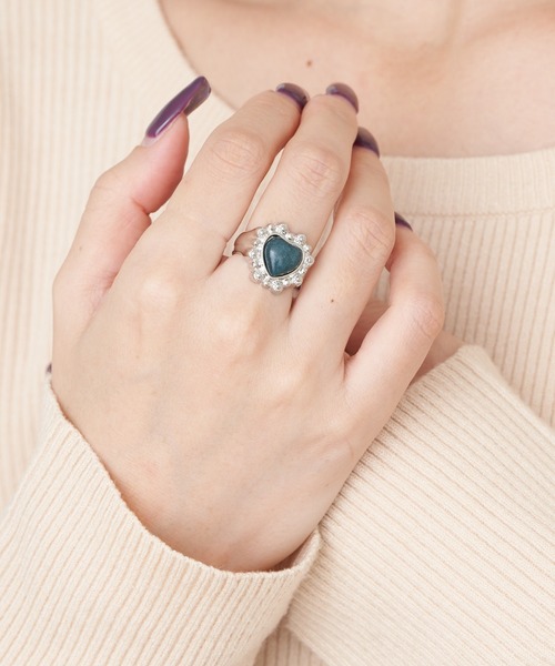 CIAOPANIC TYPY（チャオパニックティピー）の「【yuccA】HEARTSTONEVOLUMERING（リング・レディース・ホワイト/ブルー・ONE SIZE）」の2枚目の写真