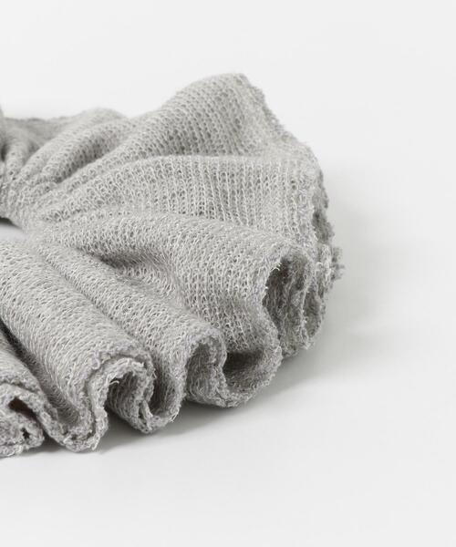 SMELLY（スメリー）の「ニットボリュームシュシュ（シュシュ・レディース・ライトグレー・-）」の8枚目の写真