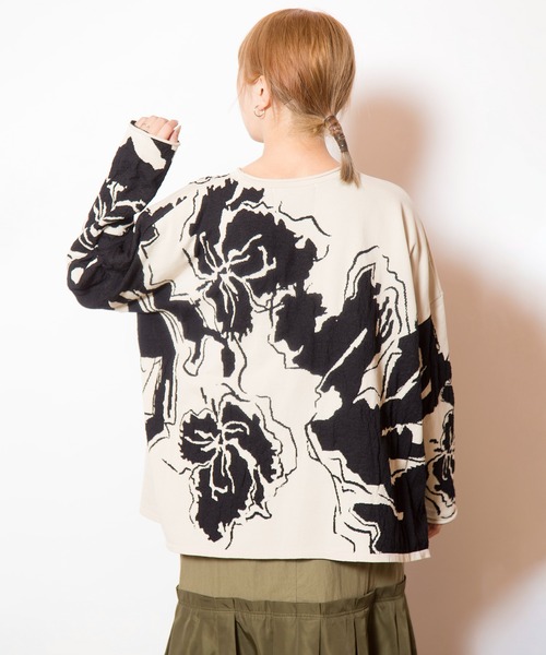 OSMOSIS(オズモーシス)の「ジャガードニットプルオーバー(ニット/セーター・レディース・ブラック/ライトピンク/アイボリー・ONE SIZE)」の20枚目の写真