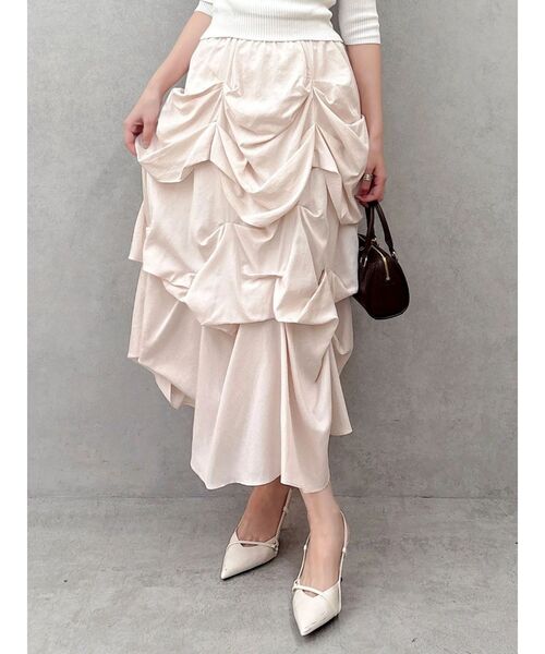 dazzlin(ダズリン)の「ランダムドレープタックスカート(スカート・レディース・アイボリー/ブラック/ピンク・SMALL/MEDIUM)」の3枚目の写真