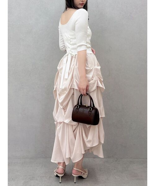 dazzlin(ダズリン)の「ランダムドレープタックスカート(スカート・レディース・アイボリー/ブラック/ピンク・SMALL/MEDIUM)」の17枚目の写真