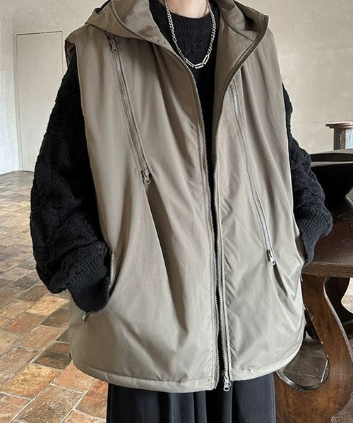WESTBOY（ウエストボーイ）の「フード付き オーバーサイズ ユーティリティベスト WO25W18OT02（ベスト・メンズ・ブラック/カーキ・L/M/XL）」の2枚目の写真