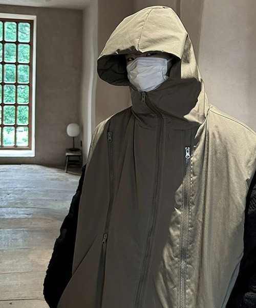 WESTBOY（ウエストボーイ）の「フード付き オーバーサイズ ユーティリティベスト WO25W18OT02（ベスト・メンズ・ブラック/カーキ・L/M/XL）」の8枚目の写真