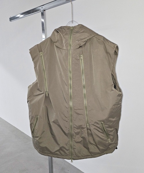 WESTBOY（ウエストボーイ）の「フード付き オーバーサイズ ユーティリティベスト WO25W18OT02（ベスト・メンズ・ブラック/カーキ・L/M/XL）」の9枚目の写真