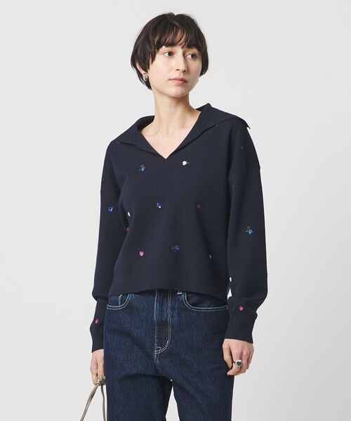 UNITED ARROWS（ユナイテッドアローズ）の「フラワー エンブロイダリー スキッパーニット（ニット/セーター・レディース・ダークグレー/ライム/ダークブラウン/ネイビー・FREE）」の9枚目の写真
