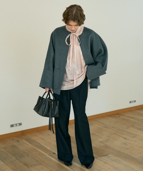 DESIGNWORKS(デザインワークス)の「【BEAUVET/ボーヴェット】キュプラシルクボウタイブラウス(シャツ/ブラウス・レディース・ブラック・1)」の12枚目の写真
