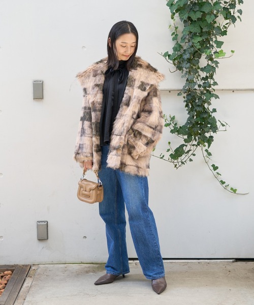 DESIGNWORKS(デザインワークス)の「【BEAUVET/ボーヴェット】キュプラシルクボウタイブラウス(シャツ/ブラウス・レディース・ブラック・1)」の15枚目の写真
