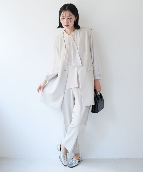 anyfee（エニフィー）の「【anyfee/大きいサイズ】ニットジョーゼットロングジレ《セレモニー/オケージョン》（2026SS）（ベスト・レディース・ベージュ/ネイビー/ブラック・LL/3L/4L/5L）」の10枚目の写真