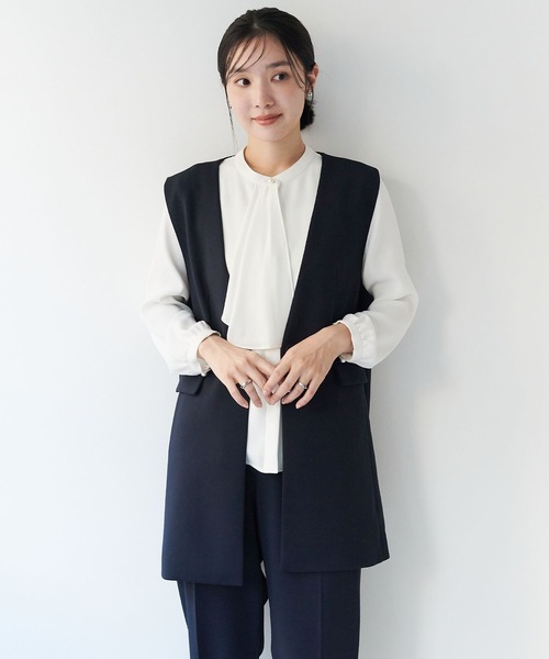 anyfee（エニフィー）の「【anyfee/大きいサイズ】ニットジョーゼットロングジレ《セレモニー/オケージョン》（2026SS）（ベスト・レディース・ベージュ/ネイビー/ブラック・LL/3L/4L/5L）」の3枚目の写真