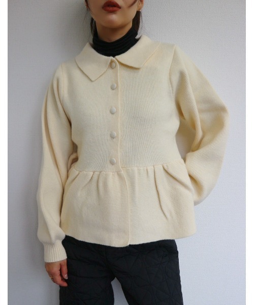 TRUNC（トランクエイティーエイト）の「Peplum Button Knit（ニット/セーター・レディース・アイボリー/グレー・FREE）」の16枚目の写真