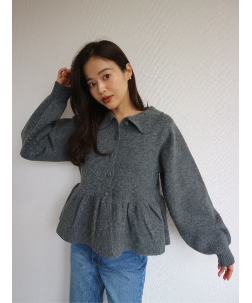 TRUNC（トランクエイティーエイト）の「Peplum Button Knit（ニット/セーター・レディース・アイボリー/グレー・FREE）」の6枚目の写真