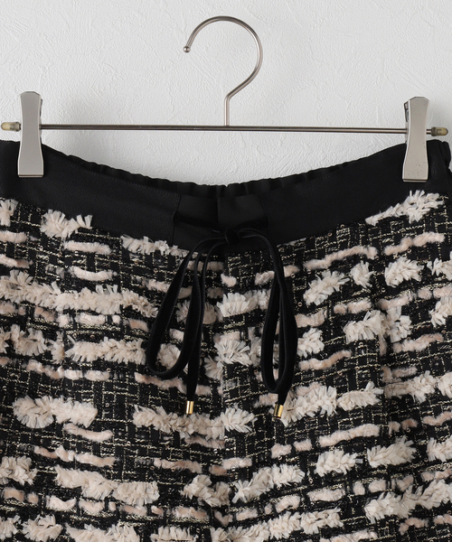 IENA(イエナ)の「leur logette/ルールロジェット glam tweed short pants パンツ 05418(その他パンツ・レディース・ブラック・1/FREE)」の4枚目の写真