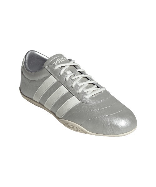 adidas（アディダス）の「アディダス adidas グランドコート ロー（スニーカー・レディース・シルバー・23.0cm/23.5cm/24.0cm/24.5cm/25.0cm）」の13枚目の写真