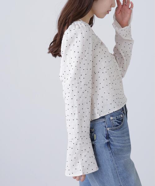 FREE'S MART（フリーズマート）の「◆フロントギャザーネックリボン付きブラウス（シャツ/ブラウス・レディース・ブルー/ブラック系その他/ホワイト系その他/ホワイト・FREE）」の13枚目の写真