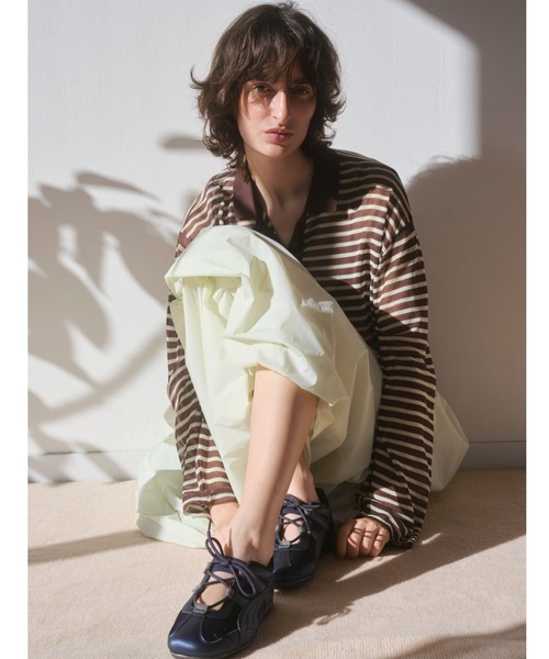 emmi(エミ)の「ドロストバルーンスカート/撥水(スカート・レディース・イエロー/ライトグレー/ホワイト/ブラック/ライトブルー・1/0)」の6枚目の写真