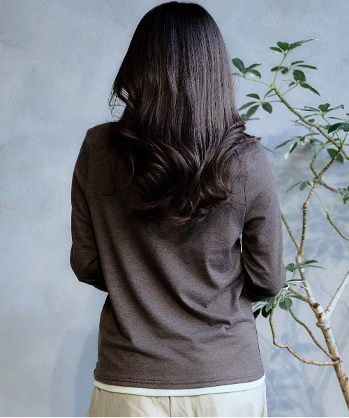 DAESE TOKYO(デセトウキョウ)の「『DAESE TOKYO/デセトウキョウ』杢天竺配色ヘンリーネックプルオーバー(Tシャツ/カットソー・レディース・グレー/チャコールグレー/ブラウン・FREE)」の18枚目の写真