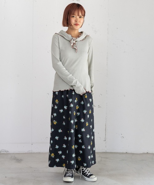 POU DOU DOU（プードゥドゥ）の「スクエアネックスカーフ付きトップス（Tシャツ/カットソー・レディース・グレー/オフホワイト・3）」の10枚目の写真