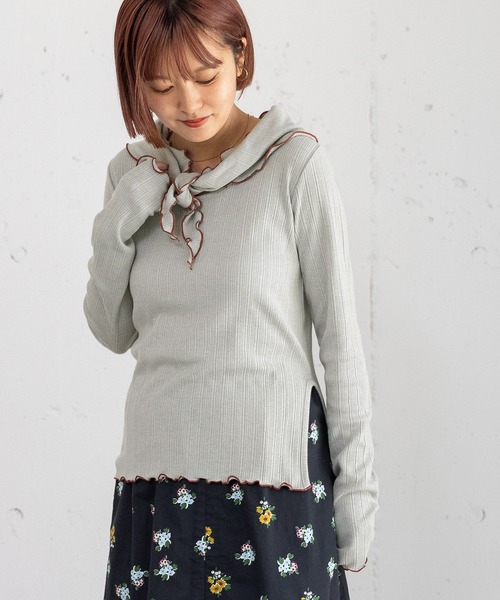 POU DOU DOU（プードゥドゥ）の「スクエアネックスカーフ付きトップス（Tシャツ/カットソー・レディース・グレー/オフホワイト・3）」の12枚目の写真