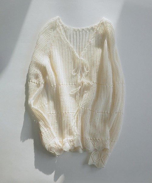 SALON adam et rope'（サロン アダム エ ロペ）の「クロシェニットカーディガン（カーディガン/ボレロ・レディース・ブラウン系その他2/オフホワイト・FREE）」の2枚目の写真