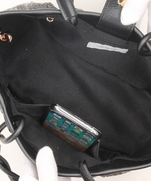 CACHELLIE（カシェリエ）の「PP 2WAY TOTE（トートバッグ・レディース・ブラック/ゴールド/ホワイト・FREE）」の7枚目の写真