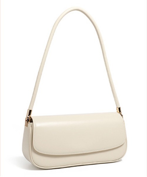 NiiNa(ニーナ)の「【 NiiNa / ニーナ 】高品質レザーミニフラップショルダーバッグ(ショルダーバッグ・レディース・ブラウン/レッド/ブラック・FREE)」の15枚目の写真