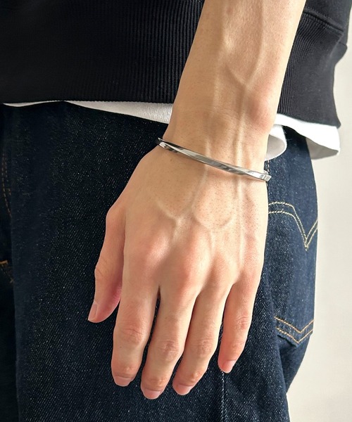 ツイストバングル シルバー ゴールド ブラック ステンレス メンズ