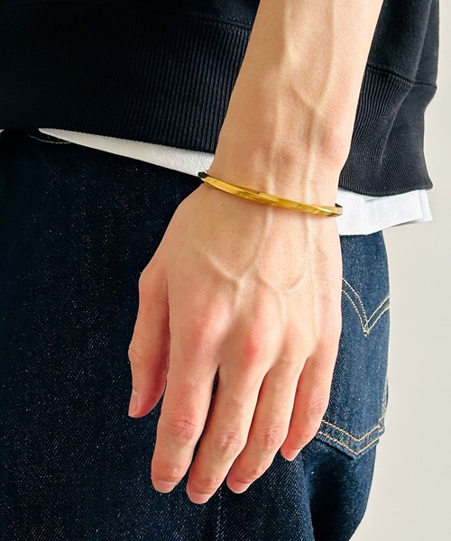 ツイストバングル シルバー ゴールド ブラック ステンレス メンズ