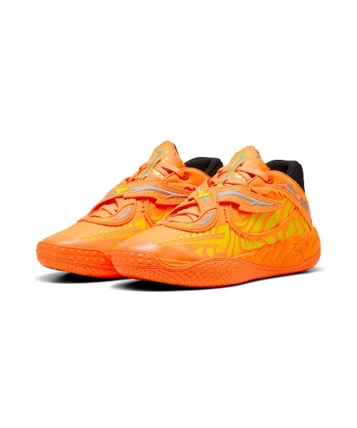 PUMA(プーマ)の「PUMA MB.05 FAST & FURIOUS LA(プーマ MB.05 ファスト & フューリアス LA)(スニーカー・メンズ・オレンジ系・23cm/23.5cm/24cm/24.5cm/25cm/25.5cm/26cm/26.5cm/27cm/27.5cm/28cm/28.5cm/29cm)」の2枚目の写真