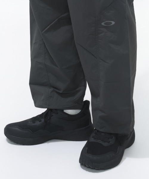 OAKLEY(オークリー)の「オークリー NEW RETRO CARGO PANTS 3.0(カーゴパンツ・メンズ・カーキ/ブラック・M/L/LL/3L)」の15枚目の写真