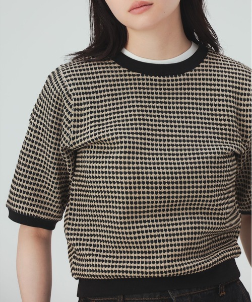 BEAMS HEART(ビームスハート)の「ハニカム ジャカード プルオーバー(Tシャツ/カットソー・レディース・ブラウン/ブルー/ブラック・FREE)」の4枚目の写真