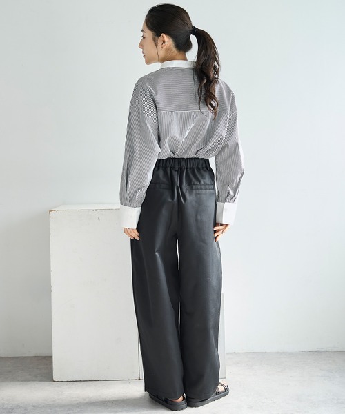 mil（ミル）の「バレルレッグ チノパンツ【586140】（チノパンツ・レディース・ブラック/ベージュ/ライトベージュ/チャコールグレー・S-Short/S-Regular/M-Short/M-Regular/FREE）」の21枚目の写真