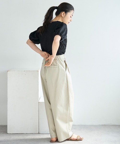 mil（ミル）の「バレルレッグ チノパンツ【586140】（チノパンツ・レディース・ブラック/ベージュ/ライトベージュ/チャコールグレー・S-Short/S-Regular/M-Short/M-Regular/FREE）」の5枚目の写真