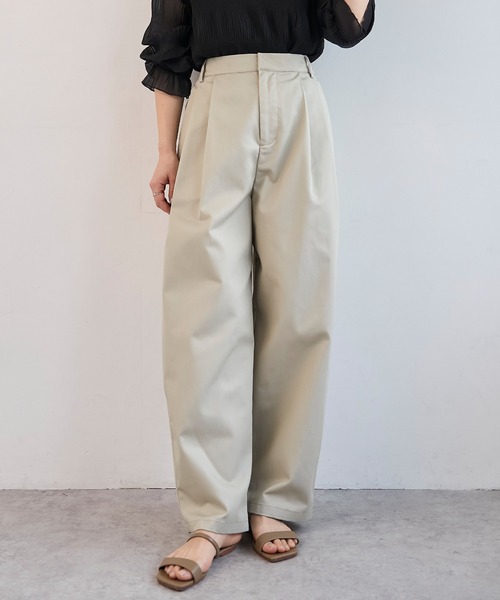 mil（ミル）の「バレルレッグ チノパンツ【586140】（チノパンツ・レディース・ブラック/ベージュ/ライトベージュ/チャコールグレー・S-Short/S-Regular/M-Short/M-Regular/FREE）」の13枚目の写真