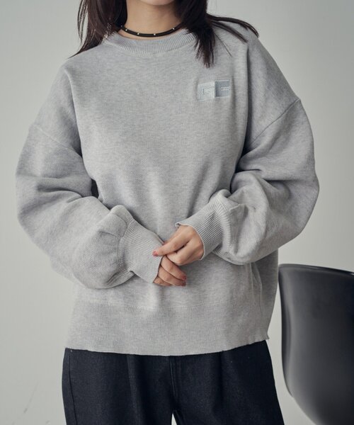 goocy（グーシー）の「刺繍スウェットライクニット（ニット/セーター・レディース・ネイビー/グレー/レッド・FREE）」の4枚目の写真