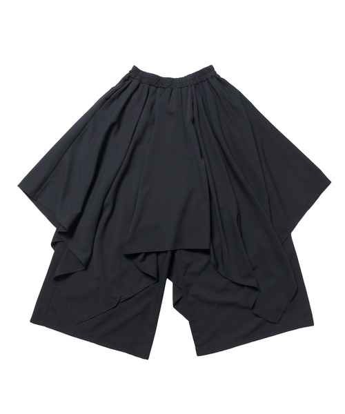 Ruze(ルゼ)の「Irregular cut gather drape pants/イレギュラーカットギャザードレープパンツ(その他パンツ・メンズ・ブラック・FREE)」の2枚目の写真
