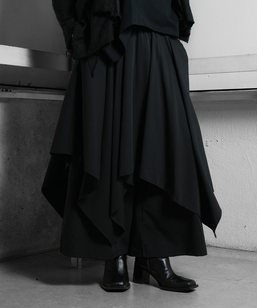 Ruze(ルゼ)の「Irregular cut gather drape pants/イレギュラーカットギャザードレープパンツ(その他パンツ・メンズ・ブラック・FREE)」の15枚目の写真