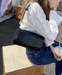 mebole | Round Square Daily Bag(ショルダーバッグ)