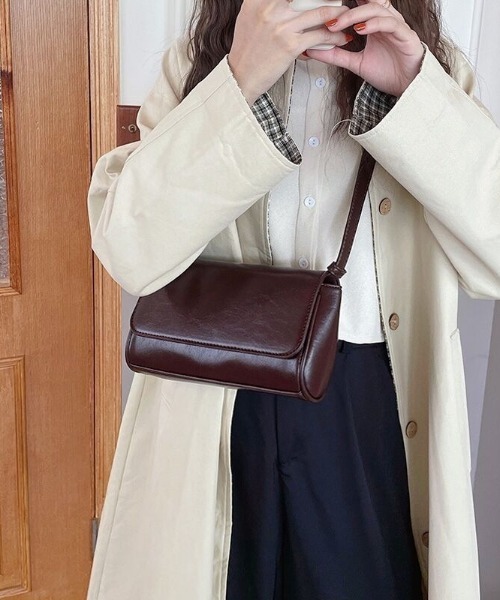 mebole(メボレ)の「Round Square Daily Bag(ショルダーバッグ・レディース・アイボリー/イエロー/ブラック/ブラウン・FREE)」の13枚目の写真