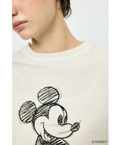 AZUL by moussy(アズールバイマウジー)の「【身長/骨格別着用画像あり】ADスケッチプリントロンT / MICKEY ディズニー ミッキー キャラクター コラボ 春服 夏服 秋服(Tシャツ/カットソー・レディース・オフホワイト/杢グレー/ブラック・SMALL/MEDIUM)」の9枚目の写真
