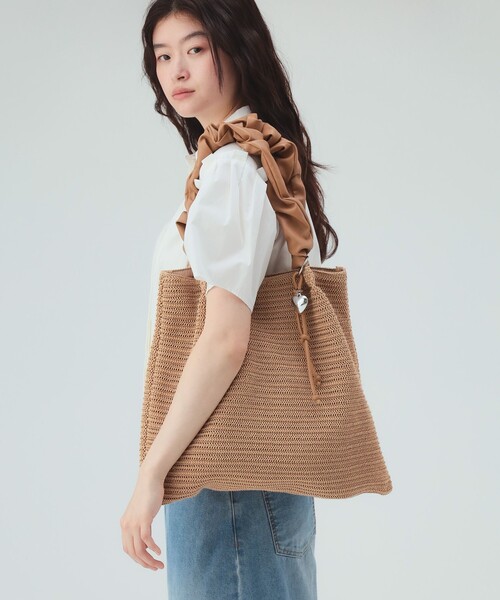 ギャザーハンドル チャーム付 トートバッグ（トートバッグ）｜BEAMS